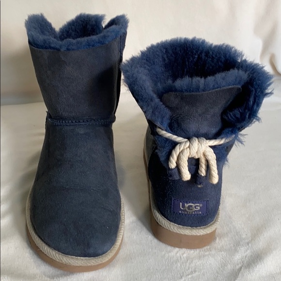 UGG Shoes - Ugg short boots